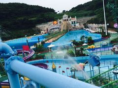 -平湖九龙山乐满地水上乐园