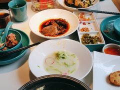 -荷塘秋月·本帮江浙菜(国权路店)