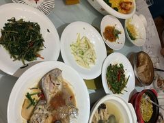 -梦都海鲜酒家(万达广场江桥店)