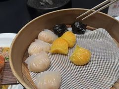 -忆江南·临江鱼馆