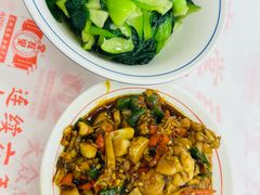 -堂瓦里·33年传统赣菜(第一街区店)