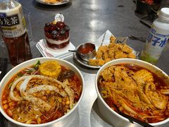 -W COLLECTIVE  DESSERT SHOP