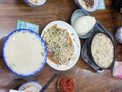 -雪琴面馆富安特色鱼汤面(城中花园店)