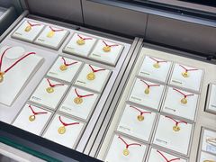-百联奥特莱斯广场(武汉盘龙店)