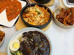 -顶顶红石锅拌饭(步行东街店)