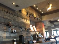 -星巴克(武康路店)