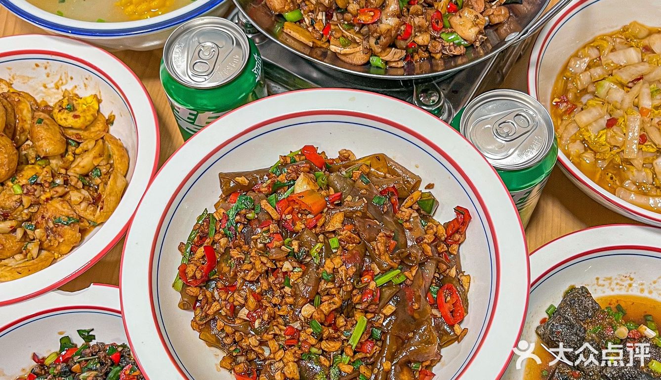 不用去长沙也能吃到正宗高性价比的湘菜啦！