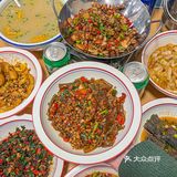 不用去长沙也能吃到正宗高性价比的湘菜啦！