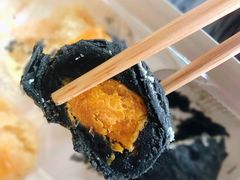 乌豆蛋黄酥-陶陶居饼家(惠福东路店)