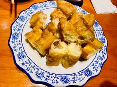 -巍山𤆵肉饵丝