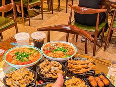 -何记花甲(海岸城旗舰店)