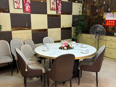 -尚品海鲜肥牛自助火锅(湖明店)