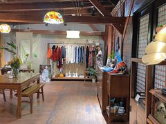 -良友书坊(安徽路店)