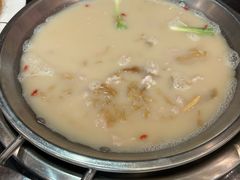 -老来福·非遗酸汤兔(凯旋路店)