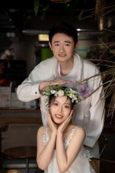 -MAO亲爱的猫婚纱摄影工作室