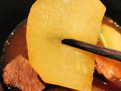 牛腩汁炖萝卜-牛腩之旅·牛腩牛杂煲(光启城美食城店)