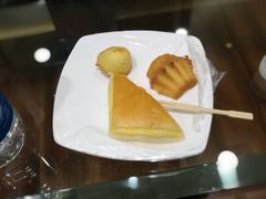 -浙江星杭奔驰4S店(海创园店)