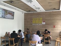 -海盗虾饭·剥好的小龙虾饭(SOHO尚都店)