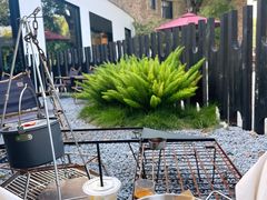 -J Create城市露营咖啡·简餐·宠物(上海动物园店)