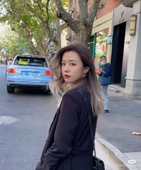 -时尚殿堂明星门店