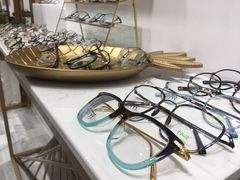 -肆兮眼镜·蔡司·徕卡战略合作店(大坪店)
