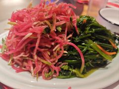 -山河屯铁锅炖鲜鹅·东北菜(开发区一店)