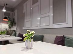 -潮一不贰·法式甜品·生日蛋糕·西式简餐(外滩店)