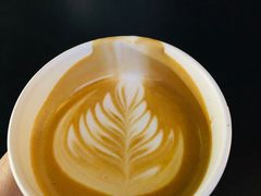 拿铁-JPG coffee(广州体育西店)