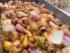 -老东镇啤酒屋海鲜加工·蒸汽海鲜·海鲜烧烤(台东店)