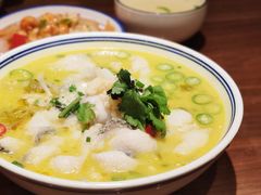 酸汤黑鱼面-十面春风·江南面馆(崇宁路店)