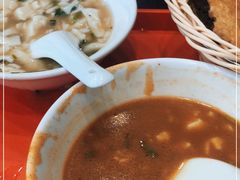 -方中山胡辣汤(成都首店)