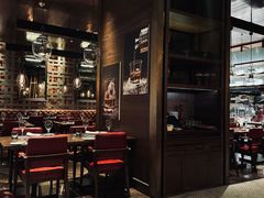 -恰餐厅及酒吧 CHAR Bar & Grill (北京丽都皇冠假日店)