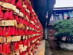 -峨眉山报国寺