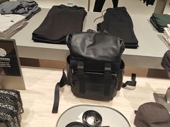 -URBAN REVIVO(荟聚中心店)
