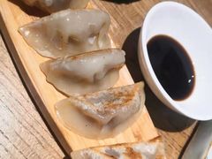 -新梅华·茶点餐厅(石路国际商城店)