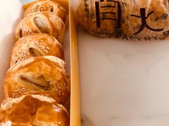 -闫大头糕点(曙光路店)