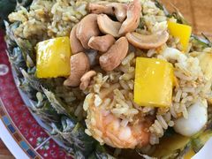 -两兄弟Song Pee Nong(2号店)