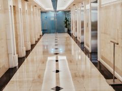 -新虹桥中心大厦