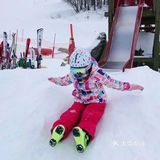 冬日带宝宝运动 领略滑雪的魅力