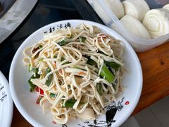 -小媳妇铁锅炖鱼(世博园店)