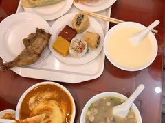 -聚德华天护国寺小吃(甜水园店)