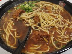 红烧牛腩面-常熟炒浇面馆(蓝旗街店)