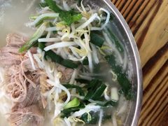 -巍山火巴肉饵丝(大理古城店)