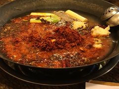 -星鸿社重庆老火锅(燃灯寺分店)