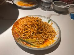 鸡丝凉面-麻六记(新天地店)