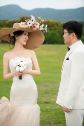 -雪中彩影婚纱摄影·微光艺术中心