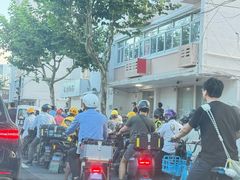 -上海体育场