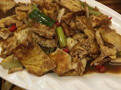 -德居源