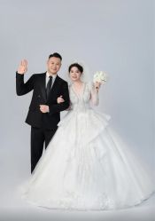 -雅云婚纱摄影工作室旗舰店