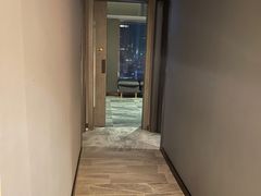 -得闲·高空SPA(东盟店)